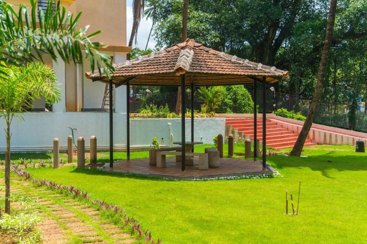 Goa Suites - 1-Bhk Luxury Apartment Suites Arpora Exterior photo