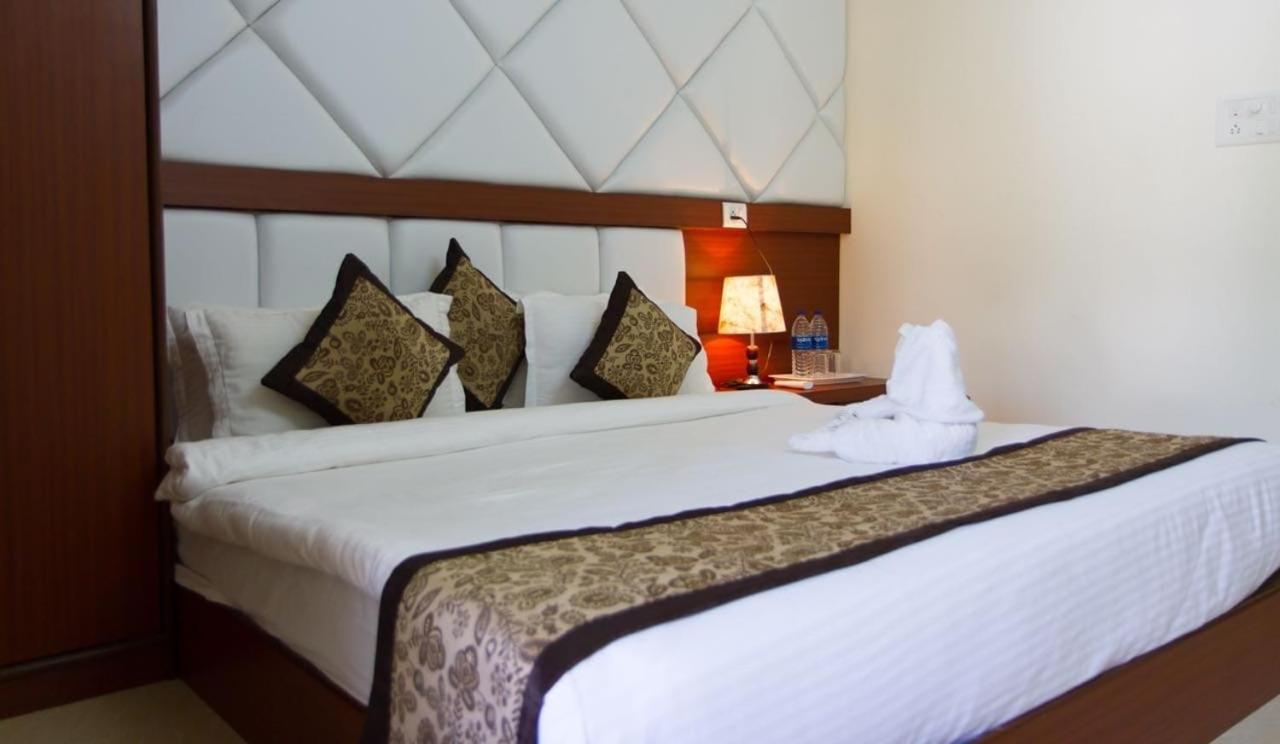 Goa Suites - 1-Bhk Luxury Apartment Suites Arpora Exterior photo