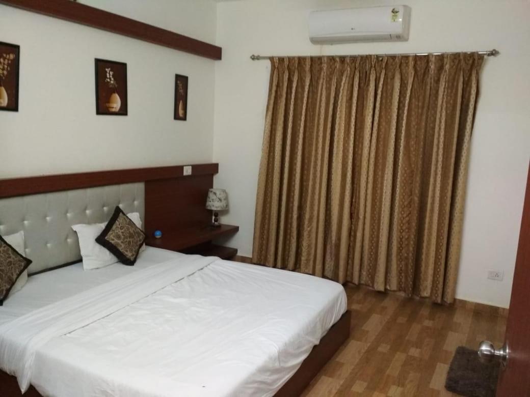 Goa Suites - 1-Bhk Luxury Apartment Suites Arpora Exterior photo